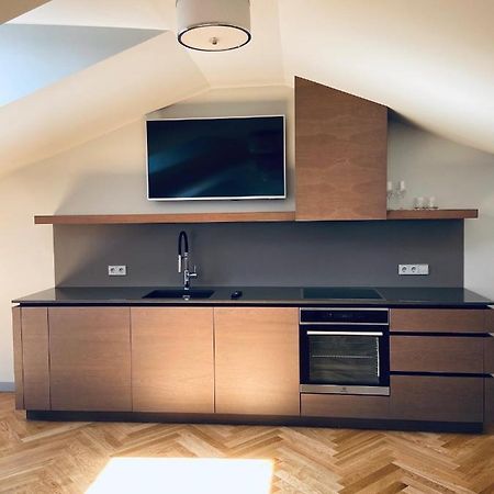 Roze Republikas Apartments Liepāja 외부 사진
