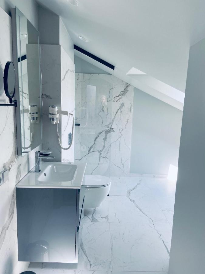 Roze Republikas Apartments Liepāja 외부 사진