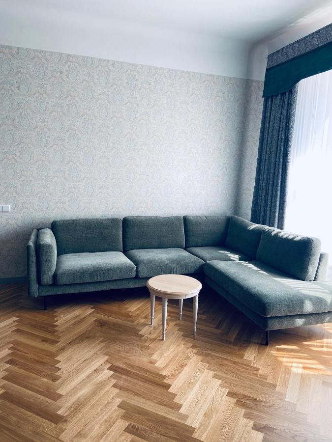 Roze Republikas Apartments Liepāja 외부 사진